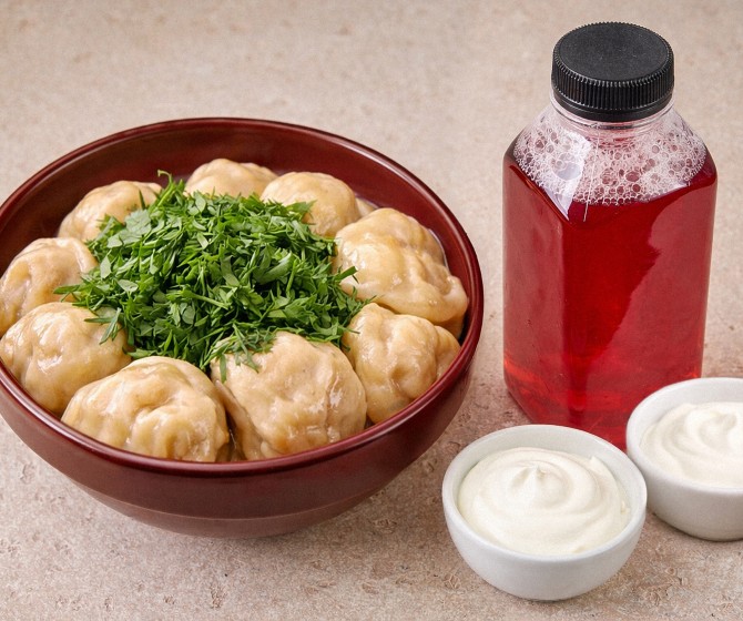 Комбо на двоих: Пельмени Сибирские 25 шт+Сметана 2 шт+Морс клюквенный 0,5