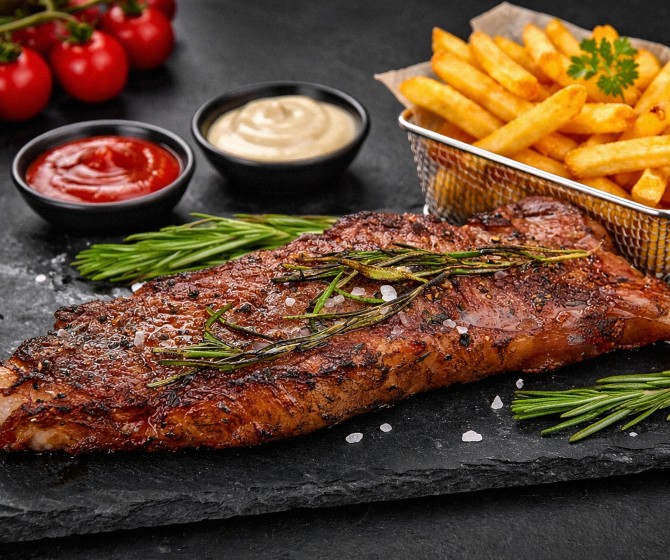 Комбо Стриплойн+соус+картофель фри 