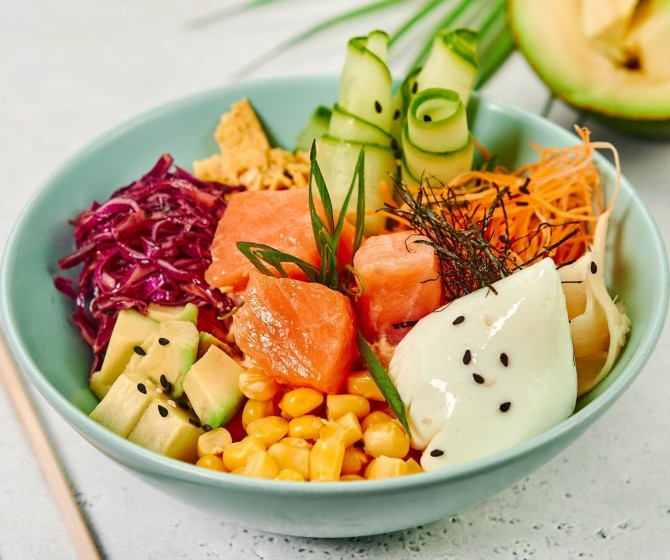 Поке с лососем STANDARD